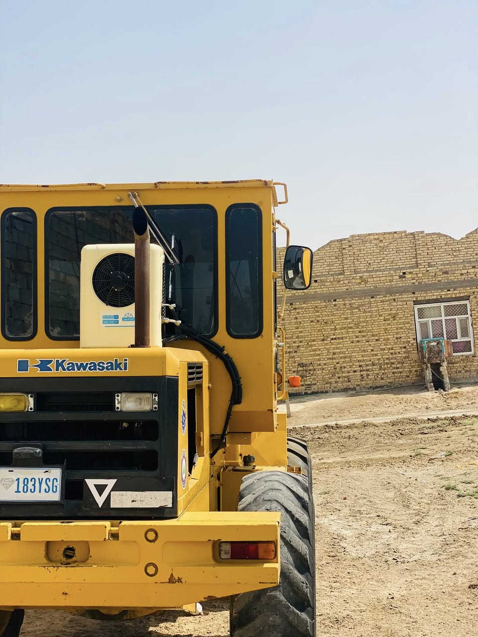 سلام عليكم شفل البيع  داش ثري مكينه بلاديه مامفتوح بيه برغي دخول جديد  حجم50 مكينه 6 سلندر  سعر 315 بيه مجال  مكان الدوانيه رقم الهاتف ***********
