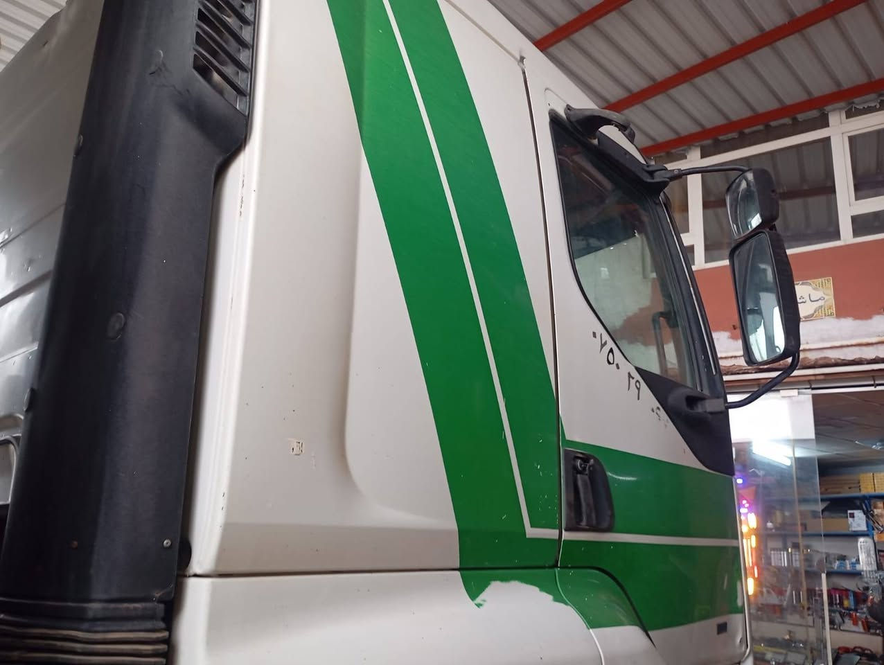 رینۆ ئەوروپی / بۆفرۆشتن 
رەقم سلیمانی سەنەوی تازەیە تا 2030 
مۆدێل 2002 
حجمی 400
بیلاد مجموحە
بیلاد پمپڵ نۆزڵ
شانسی درێژ 
گێر و مەکینە تازە تەحمیر 
هەمووگیانی بەشەرت ژ.م 
***********
وتساپ . ڤایبر
