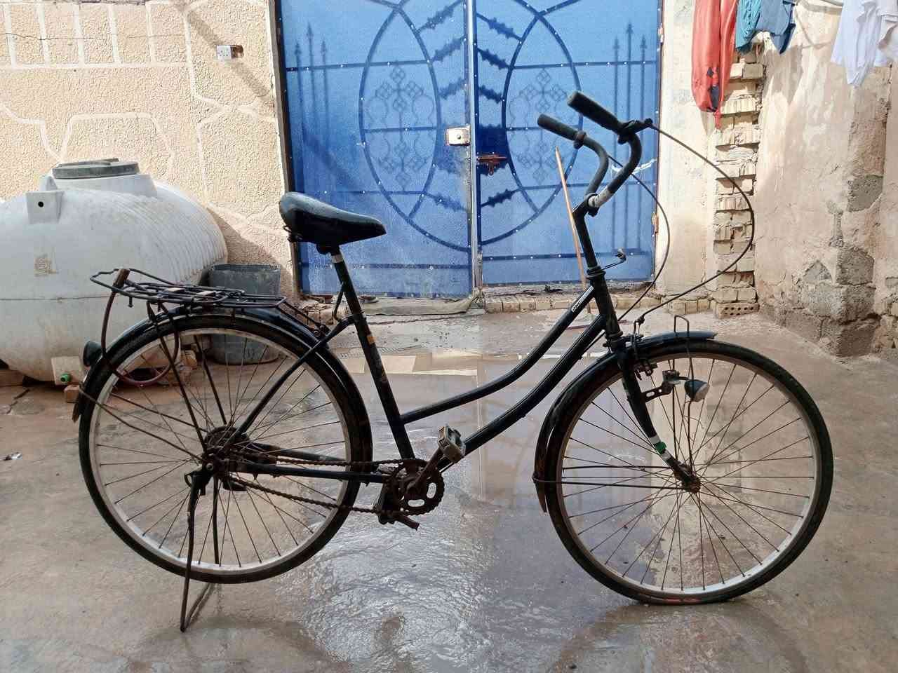 سلام عليكم شباب بايسكل للبيع بايسكل جديد طيارية وقفل ومجنبز وفول وبسعر 50وبي مجال شراي يجي خاص ويشلع عيوني


**إذا كنت صاحب هذا الإعلان وتريد حذفه لأي سبب، رجاءا أرسل رسالة إلى الدعم الفني**