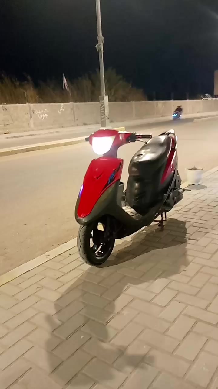 سلام عليكم  ماكس عدله للبيعم دراجه جديده كهربائيات كله شغاله تايرات جدد دراجه يراده كلجات ول دكمه مال سلف عاطله وتشتغل هندر السعر 375 وبيه مجال قليل المكان بابل مسيب  رقم *********** بي واتساب
