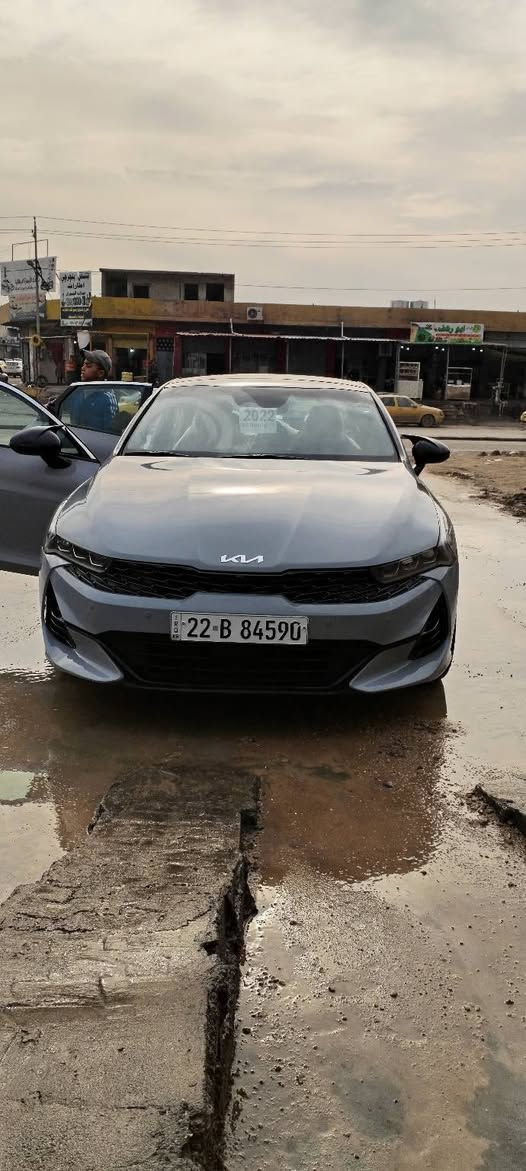 السلام عليكم
كي فايف جيتي لاين موديل 2022 

رقم اربيل 

ماشيه 53 الف ميل   فول مواصفات 🔹 

دخل  جلد. اسود 📍

تحكم ستيرن 

4 انضمه قياده 

كرسي كهرباء 

تشغيل عن بعد 

رادار امامي 

قياده ذاتيه 

دخول ذكي 

شحن لاسلكي
بعد بيها هواي مواصفات 

مكينه ١٦٠٠ تيربو  كير 8 نمر AT

حادثها بوند +جاملغ وجاملغ خلفي عل بارد بدون دواخل

مكاني موصل 

للاستفسار  عن السعر  ☎️.  ***********
متوفر وتسأب على الرقم
