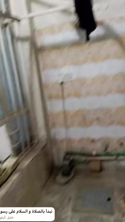 السلام عليكم ورحمة الله وبركاته 🖐️
بيت 🏠 ٧٥م للإيجار في البلديات منطقه الاسمنت ✅يحتوي علا ٣غرف 😴🆗للاستفسار مكتب الشمس 🌞 للعقار 🏡
***********
