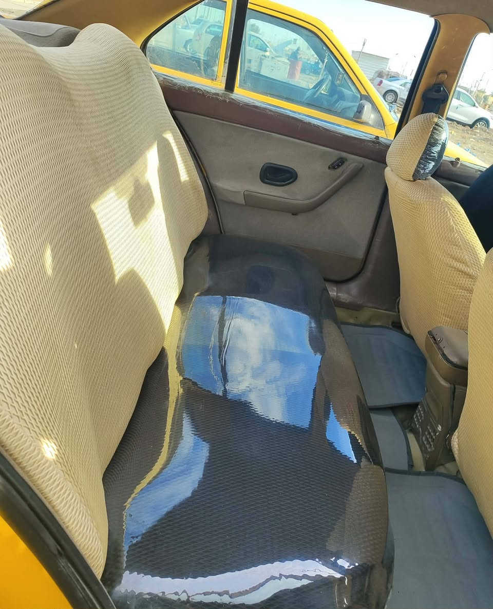 سمند موديل ١٢ كرستال رقم واسط  نكليزي هلالات معمرات فقط مكينه كير فرنسي مكفولات تبريد نقص غاز تخم تاير جديد باتري جديد دوشمه جديده السعر ٣٢ بيه حك الجيه مكاني الكوت ***********
