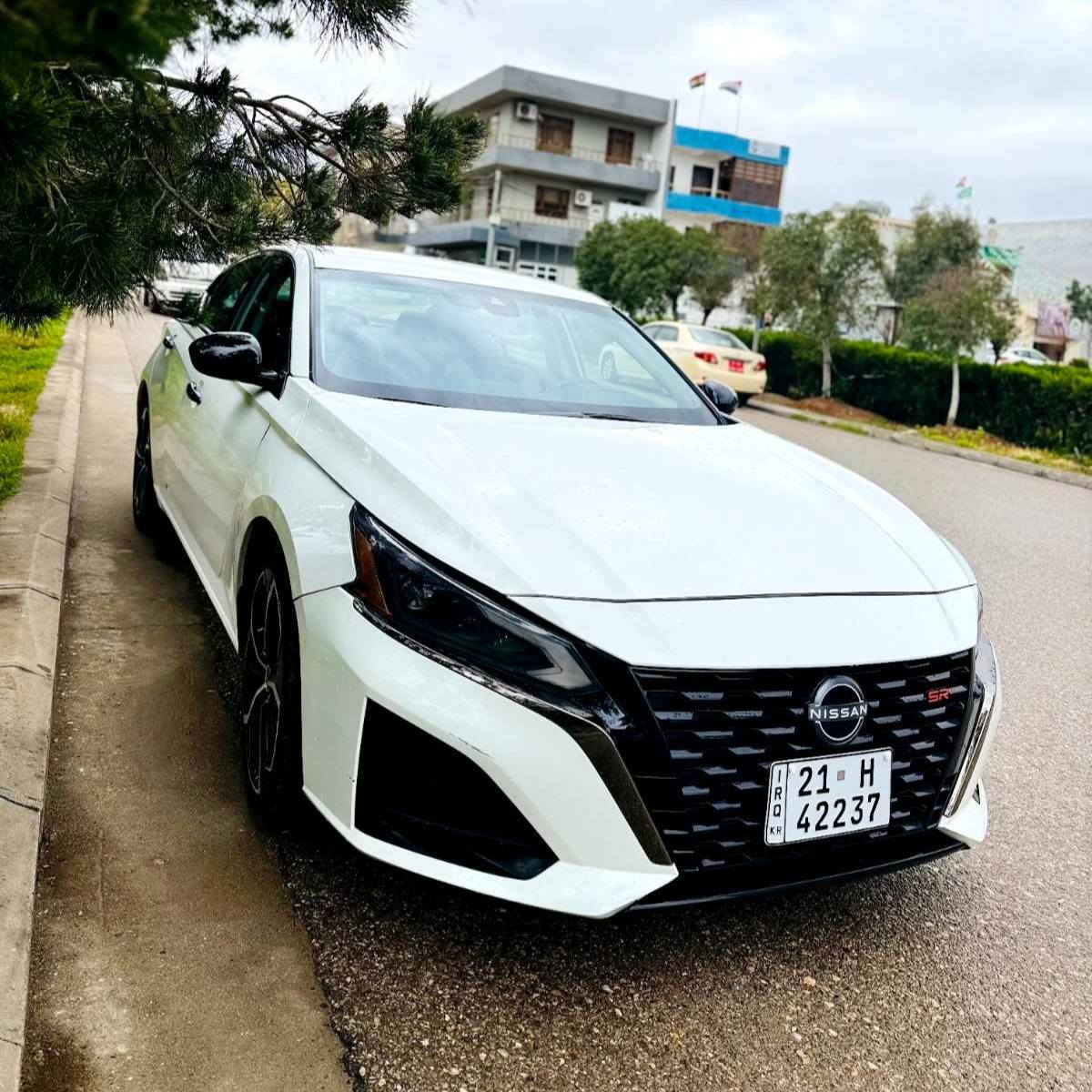 نیسان ئاڵتیما 2023 مواسەفات SR
74 هەزار کیلۆمەتر ڕۆشتووە
ویلی شەریکە sr ە 
حاسە و کامێرا و ڕادار و خەتی جادە
ئۆتۆ ستۆپ و پادڵ شەفت 
حاسەی تایە و کوشن کارەبا وبەسمە س شەغال ی هەیە
تەحویل و غرامە بەشەرت 
سەنەوی تا 2030 تازەیە 
سەیارەیەکی جوان و ڕێک و پێکە
دوو پارچە و دوو پەڵە ساری هەیە

سـعـر : لە کۆمێنت داوابکە ڕاستەوخۆ بۆت دێت 📥 

گێر و مەکیەنەی بەشەرت 
هیچ کێشەیەکی تێدا نییە 

ژمارەی خاوەنەکەی 
***********
