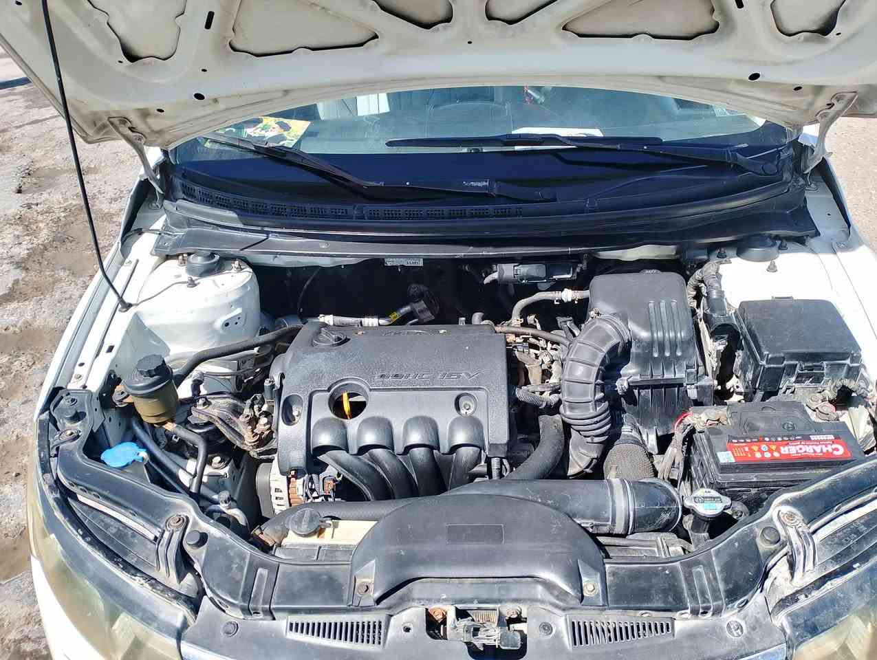 سلام عليكم سياره سيراتو للبيع موديل 12 وارد خليجي مكينه كير كهربائي كفاله تخم تاير سياره خير من الله مكاني بصره قضاء المدينة شراي يخابر ***********
