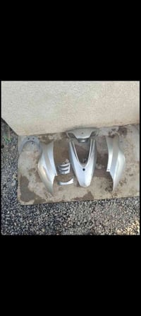 اخوتي  كفرات بريز صلي بلادي  الون رصاصي 🩶 مكاني بغداد المشتل السعر 40....