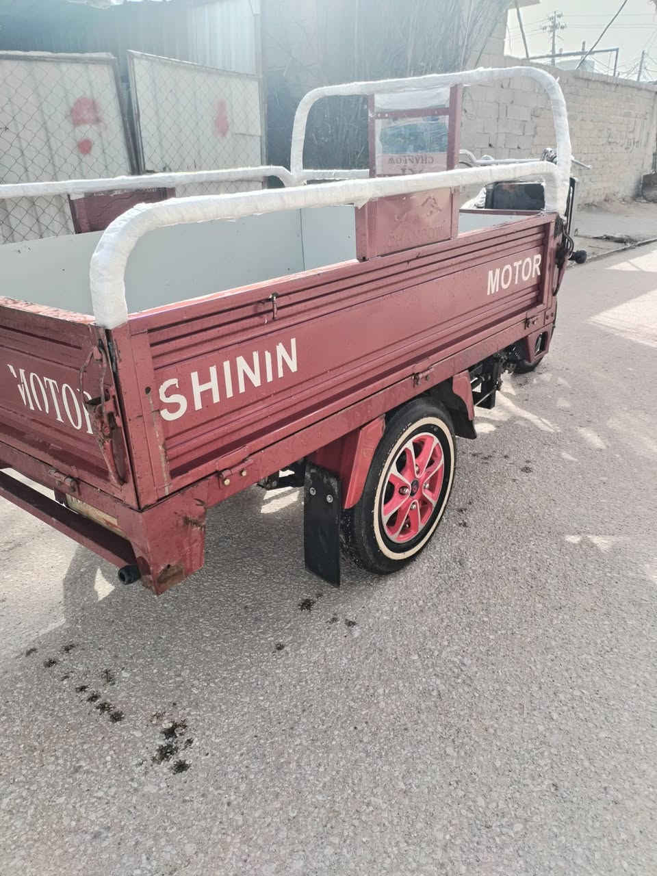 ستوته للبيع 2022 مكينه 200 ام التبريد راديتر كفاله عامه من كلشي حته من الصبغ تايرات جوبلس ابو الخطه حته تفيلس مامفيلسه كله بلادي جديد وكيله بشارع المدينه مقابيل جبرين الشراي يتصل على الرقم مكلف بنشر مستعجل ع بيعه *********** المكان كوفه
