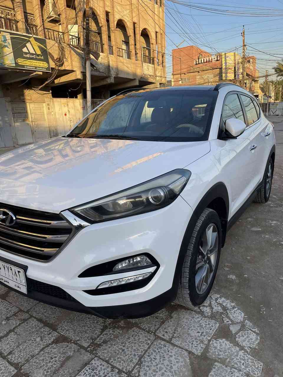 السلام عليكم للبيع توسان خليجي 2018مكينه 2000دوش شركه الگاصد 1/1بدون ضربه او صبغ او تبديل او باردسياره جاهزه مابيها اي نقص رقم بغداد بأسمي السعر 190 وبيها مجال قليل عنوان السياره بغداد الشعب ***********
