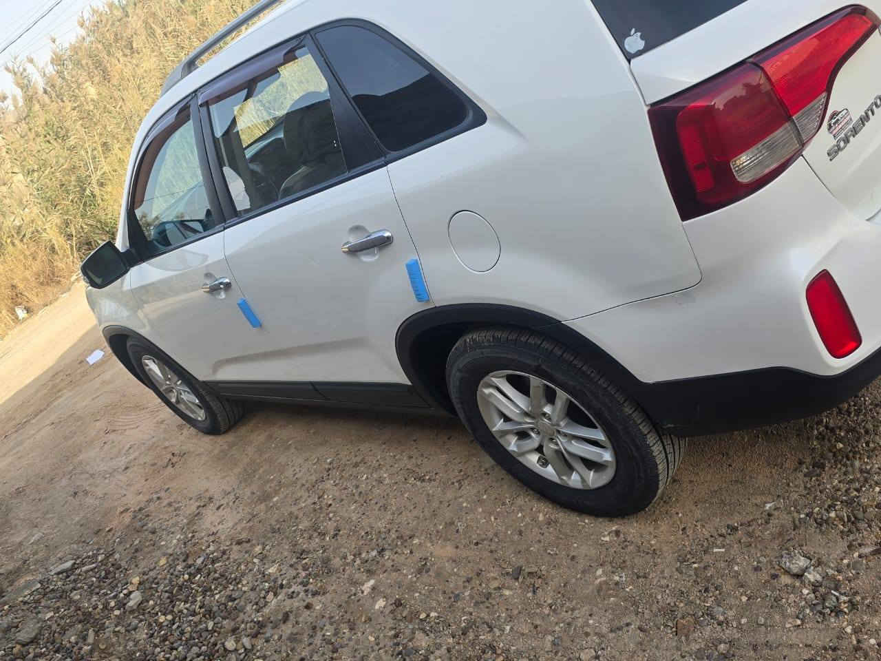 السلام عليكم سورنتو 2014 وارد امريكي حادث امريكي بس دعاميه بالعراق بيها صبغات سياره سبعه راكب مكينه كير تبريد تدفئه حداديه مكفولات  سياره رقم بغداد متواجده في بابل سياره مال بيت، سعر 140 وبيها مجال        ***********
