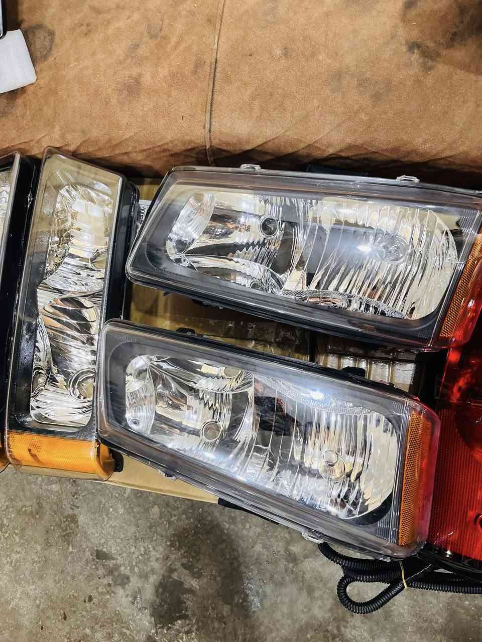 مجمع الشارقه الادوات الامريكي 

ادوات احتياطيه وجميع قطع غيار الامريكي 

العنوان النجف الاشرف الكوفه شارع جسر الإمام علي 📍

لاستفسار. ***********📞

ادوات. تاهو. يوكن. ألفيني سلافادور. 

من موديل 2000الى 2020 🆗

مكائن. ✅

كيرات ✅

اكسنات. ✅

حداديه. ✅

وجميع لادوات الاحتياطيه✅
