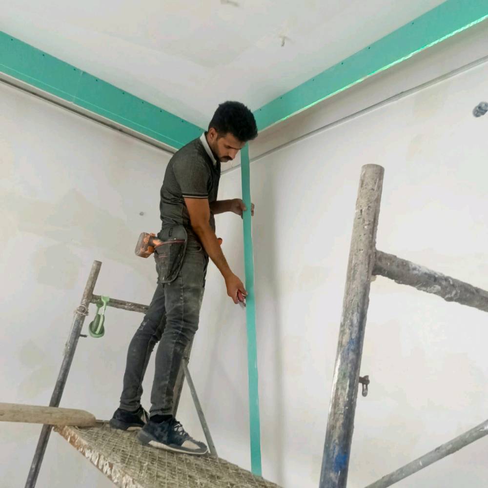 نعمل ديكورات بنواعها للستفسار يمكنك مراسلتنا علا ***********