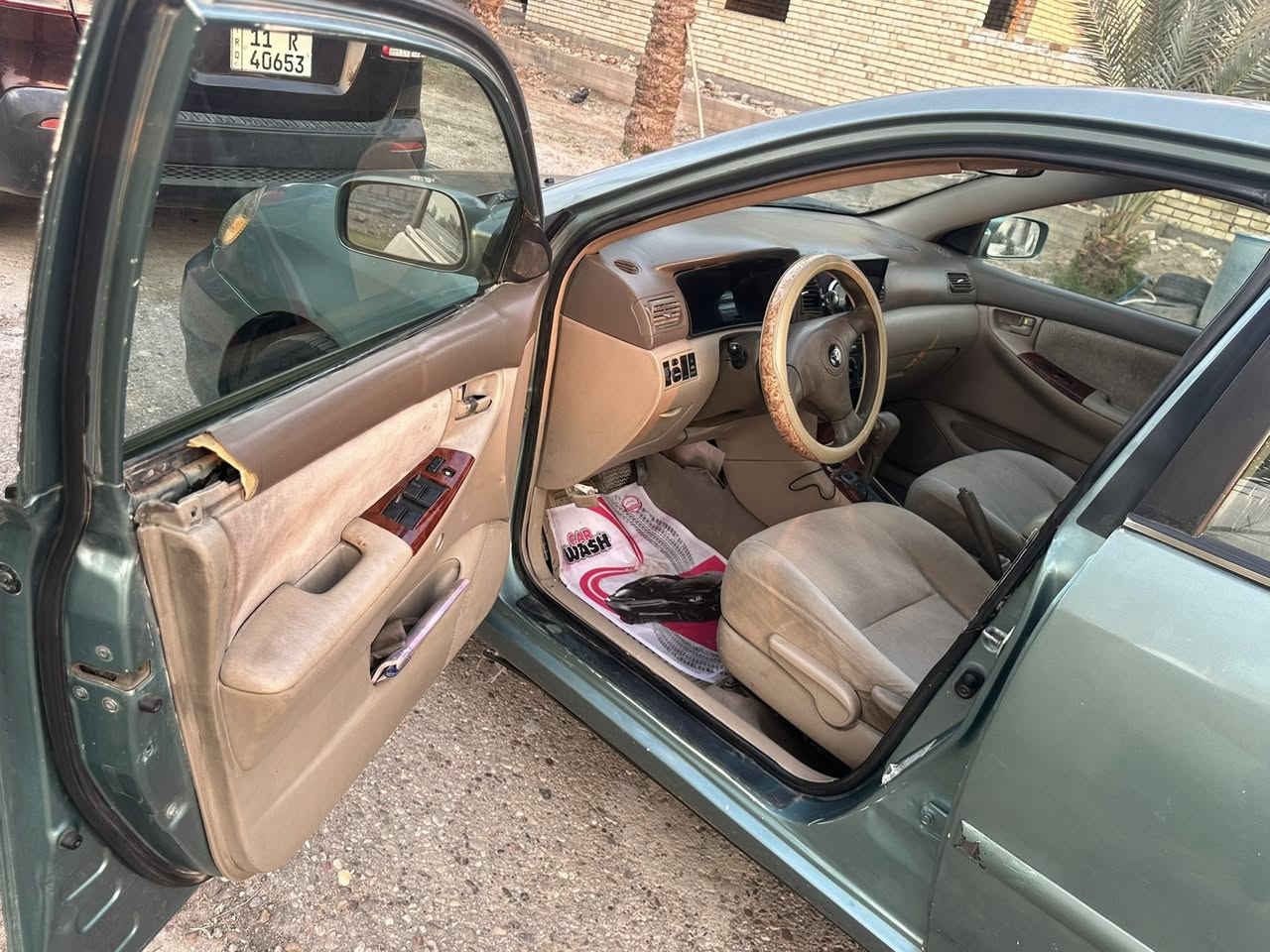 سلام عليكم شباب 
كورلا 2007نحله امريكي مصبوغه عام سياره نضيفه ضررهه باب سايق واصل للعضم حداديه فووول كير محرك خير من الله  سعر 95$
بيهه مجال قلييل للشراي ***********
