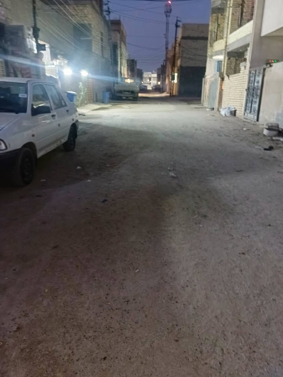 السلام عليكم بيت طابق ونص كامل 100متر في الامين الثانيه زراعي بيت غلام قرب شارع 15 سند 25 هذا رقمي وغير متواجد على الفيس ..
***********
