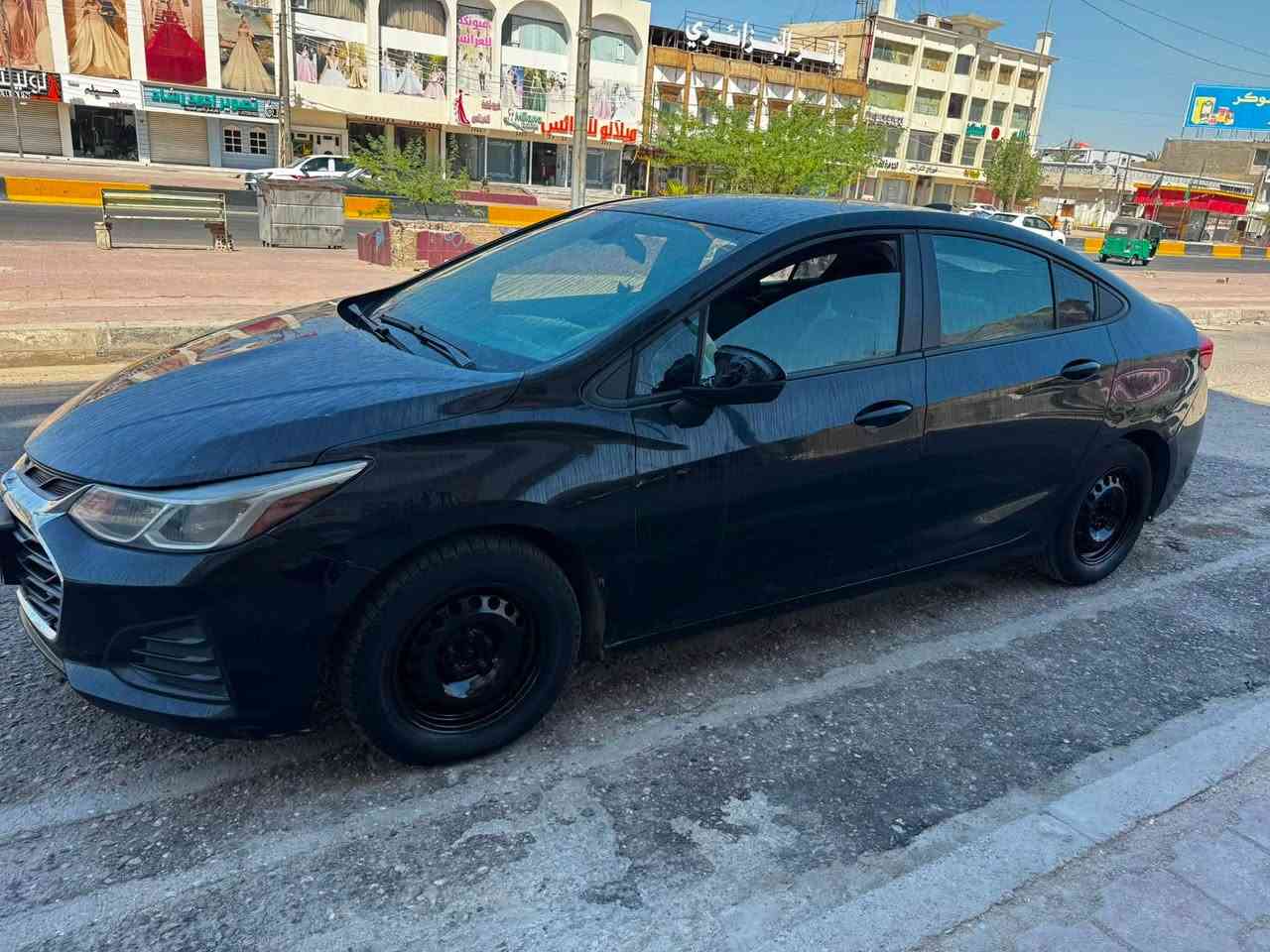 السلام عليكم 
بيع او مراوس 
شفرليت كروز 2019 امريكي 
حادث ويل الامامي وجملغ الخلف بي صبغ 
باقي كفاله صبغ ومن الكص والتبديل 
مكينه 1400 توربو 
ماشيه 107 ميل 
تايرات حداده كير مكينه تبريد جدد 
السياره اصولي بس فات عليه التسجيل 
ابيع ادوات 
اكفل سرقه وعشائر 
كل تفاصيل سياره موجوده ب الاعلان 
سعره 37 مكاني بصره 
الشراي يدخل خاص ويدلل


**إذا كنت صاحب هذا الإعلان وتريد حذفه لأي سبب، رجاءا أرسل رسالة إلى الدعم الفني**