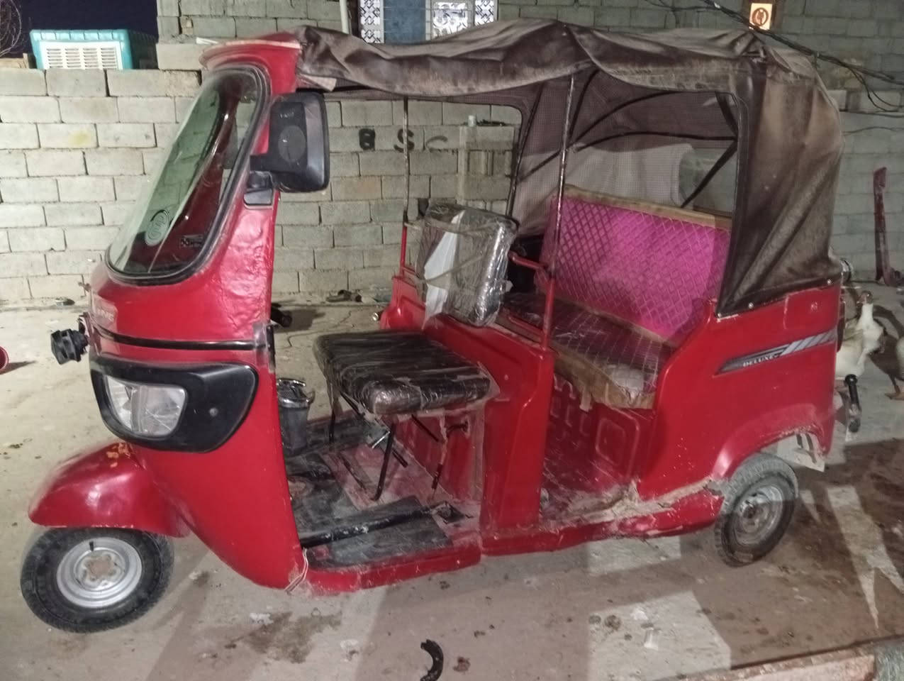 تكتك البيع موديل 17 طالعه بل 18 كامله اوراق تخم تاير كهربايات كله شغاله سعره قفل 1650 مكاني بغداد الشعله ***********
