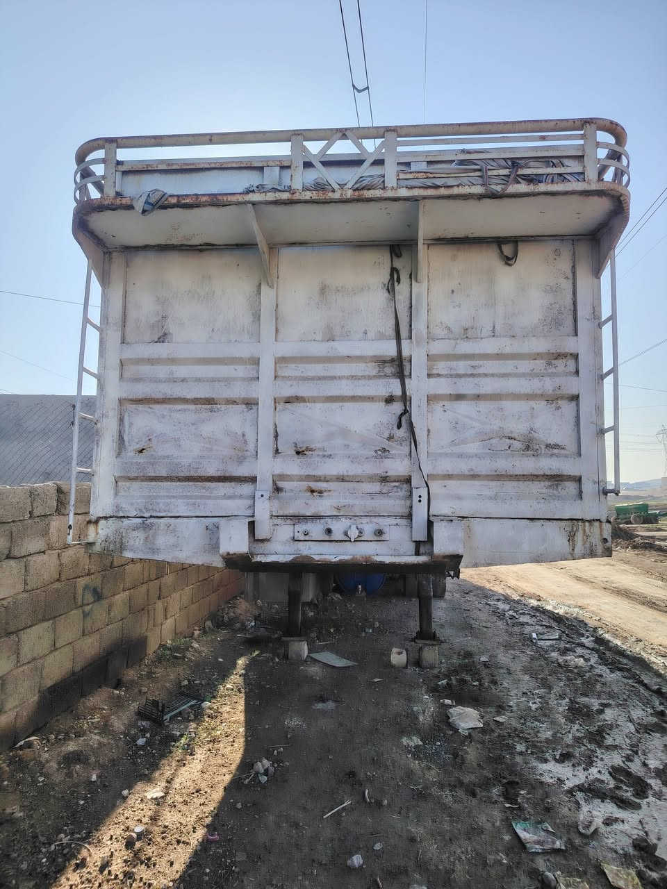 عربانه اللبيع الطول 12 التواصل عل رقم ***********
