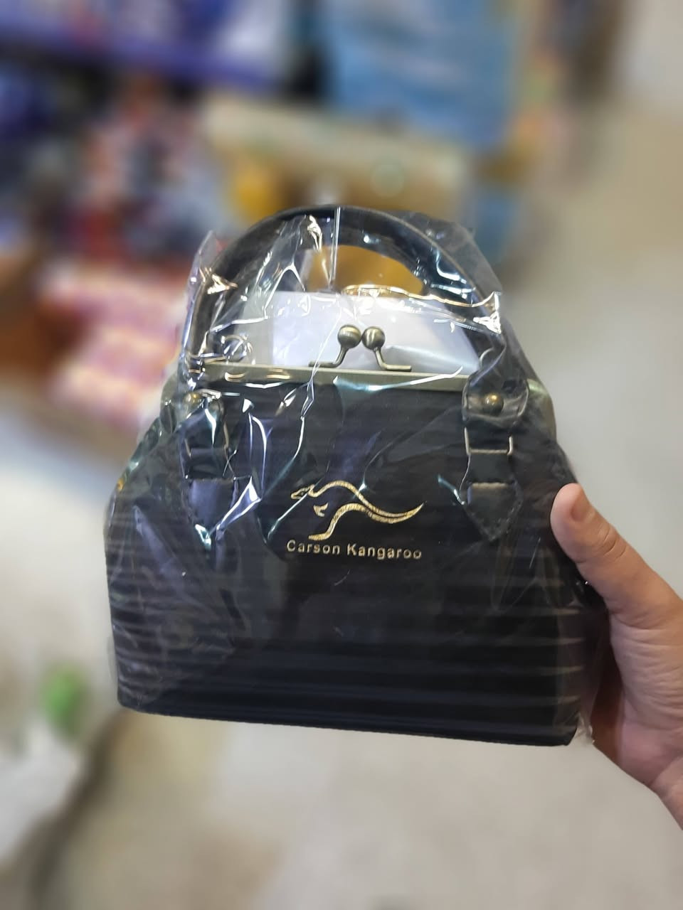 مع اقتراب العيد 
مجموعه من الجنط فقط يم مجمع حكاية 
عرض خاص بس ٥٠٠٠
العنوان 
حي الوفاء شارع-٢٠ مقابل الجزيره
يتوفر خدمة توصيل لجميع مناطق العراق


**إذا كنت صاحب هذا الإعلان وتريد حذفه لأي سبب، رجاءا أرسل رسالة إلى الدعم الفني**