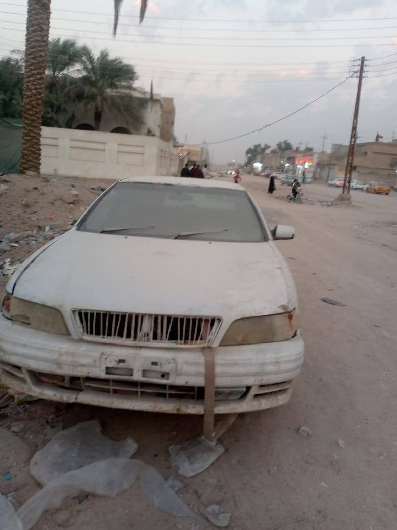 السلام عليكم سياره نيسان موديل 2000 سياره بدون محرك بس ليره موجود بها وكاله باسم الوكاله سياره مال تسقيط السعر 14 ورقه قفل مكاني البصره هذا رقمي.
***********
