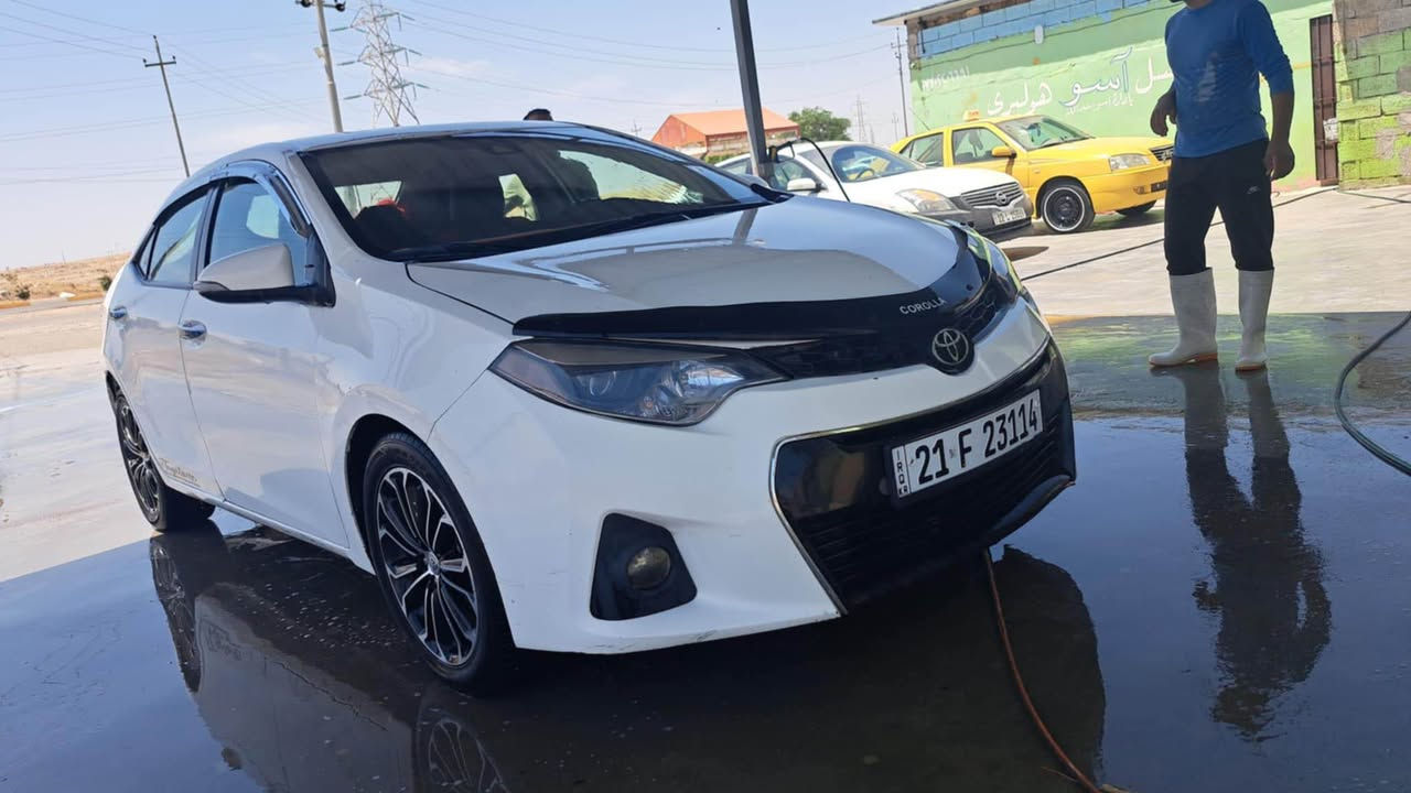 # جمعة مباركة السلام عليكم للبيع 
تويوتا كورلا امريكي ابيض مواصفات S 
 موديل 2016
 رقم سليمانيه الجديد دولي شرط التحويل
 ضرر امريكا جاملغ والبونيد وبالعراق صاير صفحة صبغ ابيع حزام  
⚫️للاستفسار☎️ ***********‬  
     السعر🔺 103$$بيها مجال بسيط

🔵 مواصفات 🔵 S🔵
🔺 شاشة ايباد 
🔺 شفتات استيرن
🔺 اشارة موي
🔺 ويل كب بلادي
🔺 تحكم جهتين
🔺 تثبيت السرعه
🔺 حاكية بلوتوث
🔺 تبريد قطعتين
🔺 ويل كب 
🔺 كامرا خلفية خناقين, ديالى
