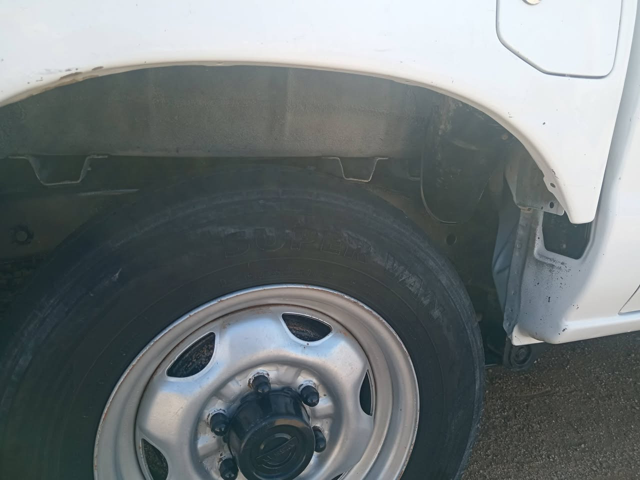 نيسان بيكم موديل 2004 كفاله عامه سياره رقم بغداد جديد ماناقصه اي شي جاهزه العنوان سماوه سعر 95 انتصل على رقم ***********
