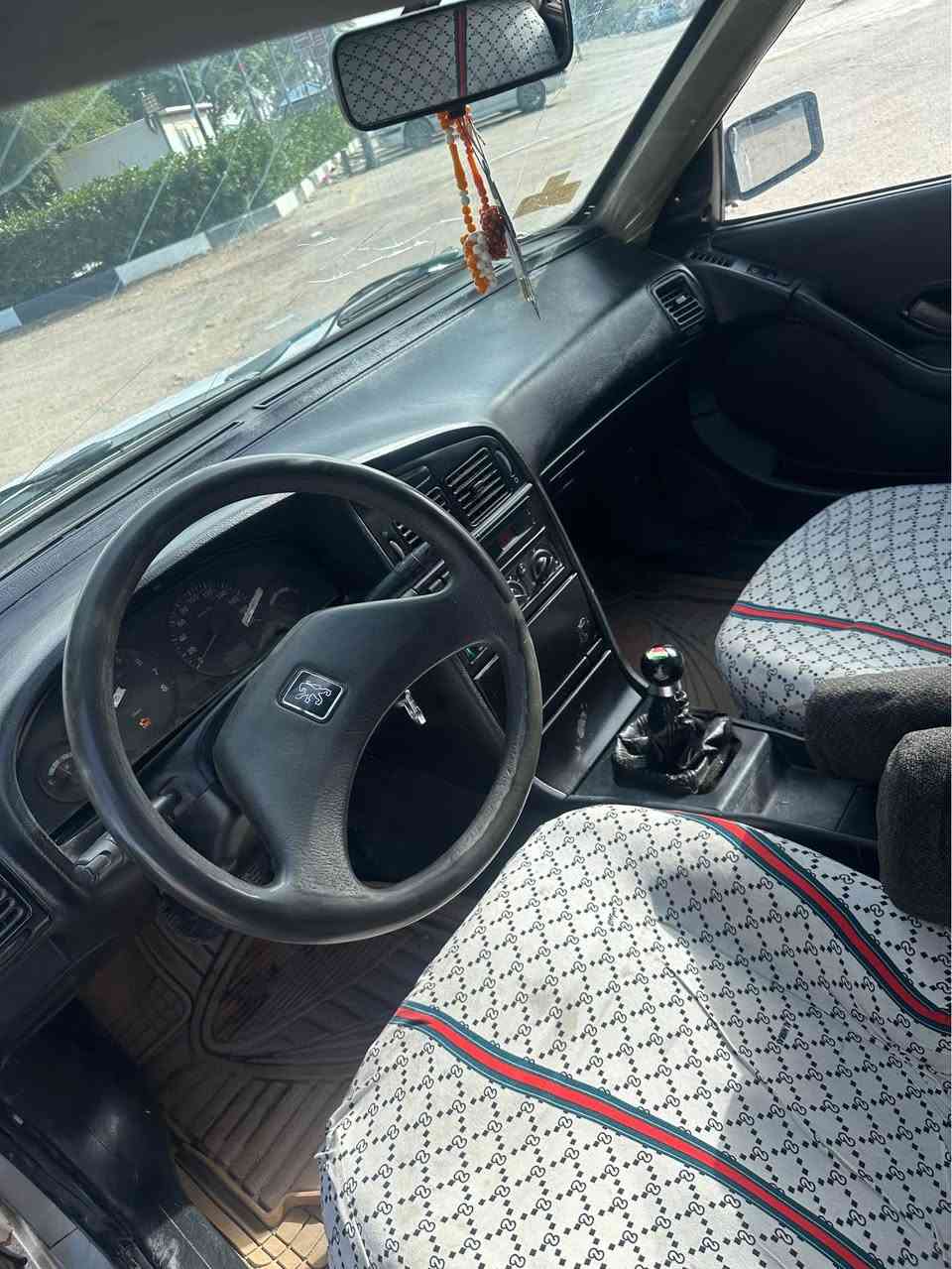 بيجو روئ ٢٠٠٩ مداور ثاني يوم سياره جاهزه سعرها ب ١٥ قفل مكاني النجف *********** النجف, العراق
