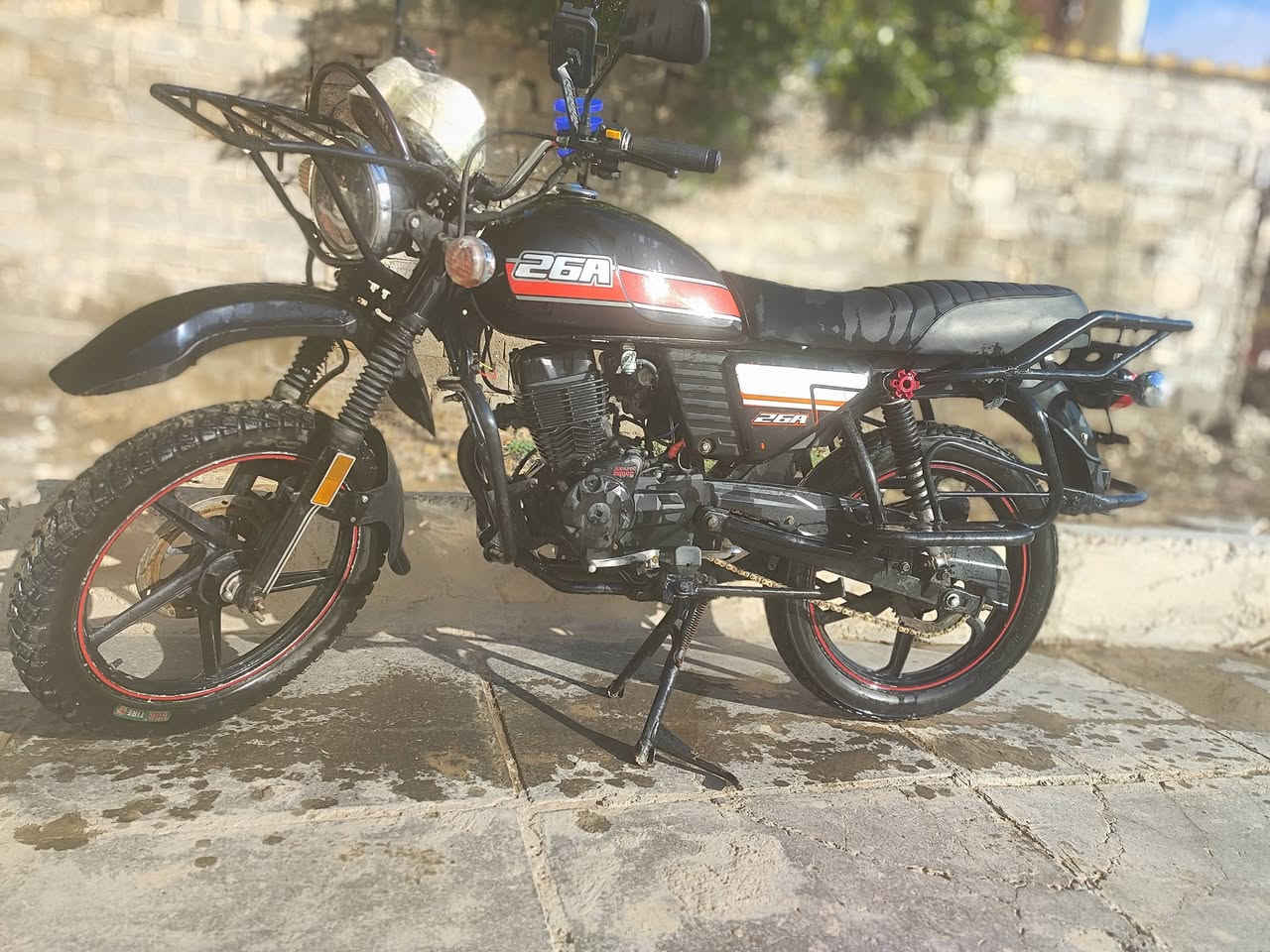 سلام عليكم دايون جبلي موديل 22 مكينه 150 دراجه جاهزه وخير من الله مكاني بغداد نهروان دراجه مصبوخه عام..........
‏‪0777 236 0253‬‏
