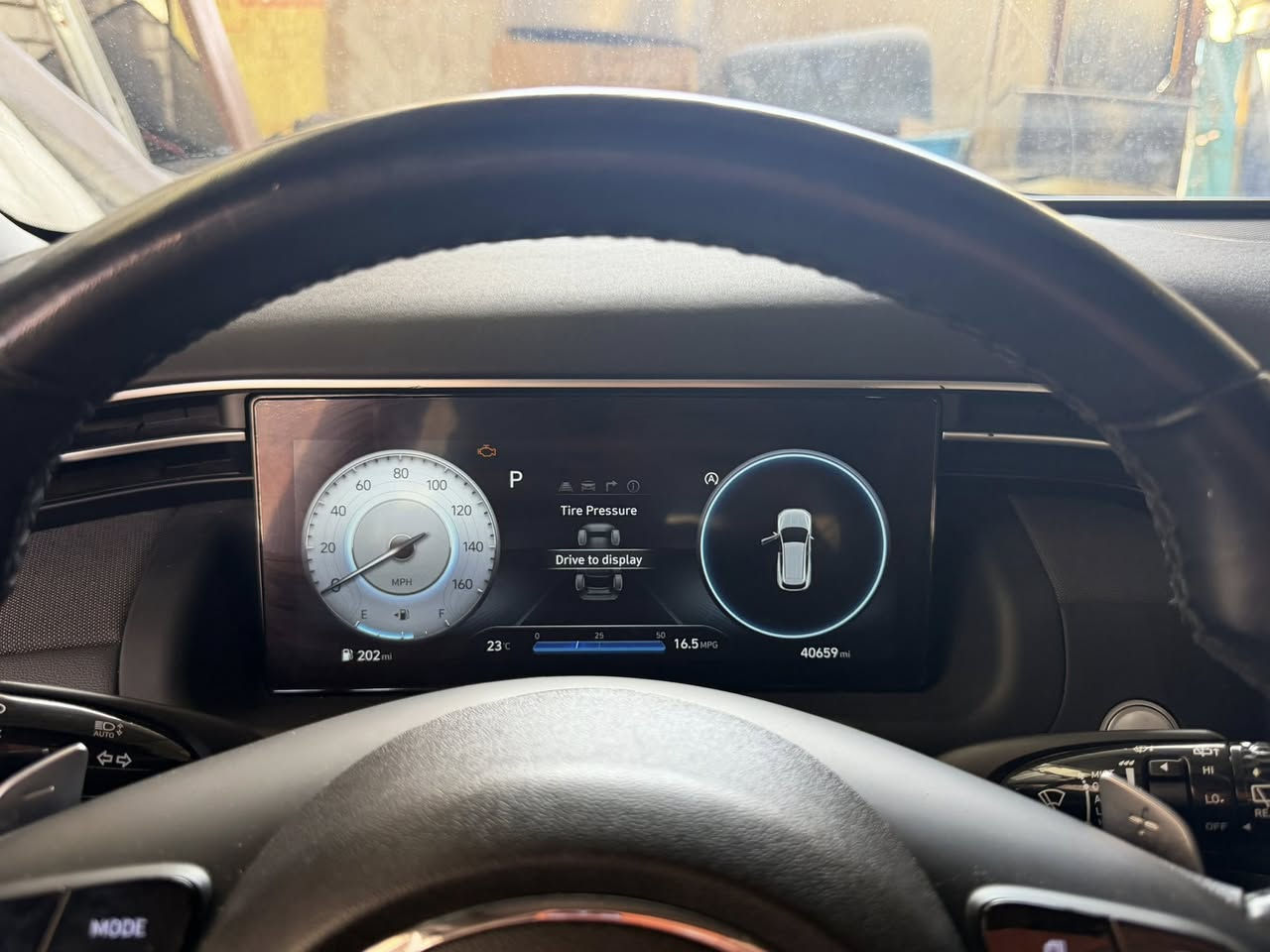 السلام عليكم توكسان وارد امريكي 3 قطع صبغ سياره فول الفول ماشيه 40 السعر 188 مكان سياره بغداد المحموديه ***********
