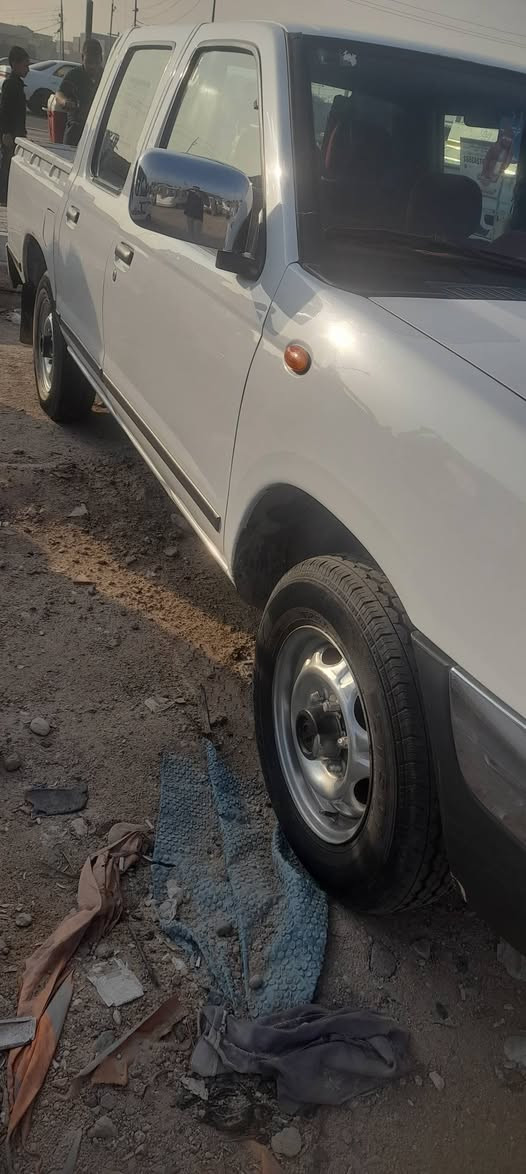 السلام عليكم سياره نيسان بيكم البيع مديل ٢٠١٤ سياره مكفوله من ضربه تجيه كلبه مكينه كير  شاصي تايرات حداد ه رقمهه بغداد سنويه تنتهي ٢٠٣٠  سعر ١٤٥ وبيهه مجال عنوان بصره خور زبير  رقم تليفون ***********
