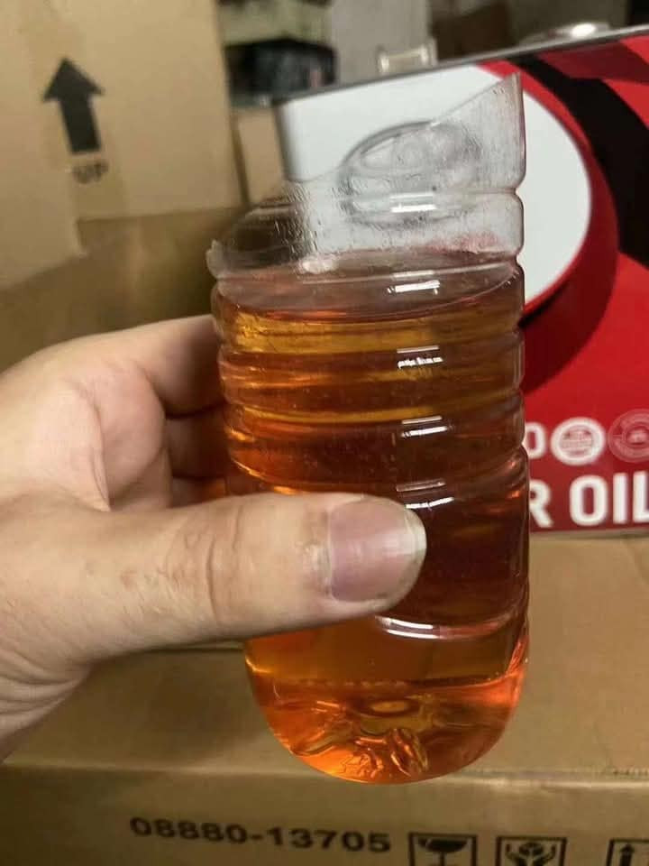 📢 عروض خاصة على زيوت تيوتا الأصلية - أسعار جملة! 🔧🚗
💯 كفالة الجودة ✔️.  انطيك بي ضمان يمشيك 8000 كيلو حقيقي ويحمي المحرك مال سيارة 
🚚 توصيل مجاني إلى جميع المحافظات!

🔥 الزيوت المتوفرة – الكارتون يحتوي على 6 علب × 4 لتر:

🛢 0W20 – فقط 160,000 دينار

🛢 5W30 – فقط 160,000 دينار

🛢 10W30 – فقط 160,000 دينار

🛢 5W40 – فقط 160,000 دينار

🔋 هايبرد 0W16 – فقط 180,000 دينار

🛠 زيوت هايدروليك CVT و WS
– السعر: 160,000 دينار للكارتون

💬 للطلب والاستفسار: 📞 *********** (متوفر واتساب)

📦 التوصيل مجاناً لكل المحافظات!
