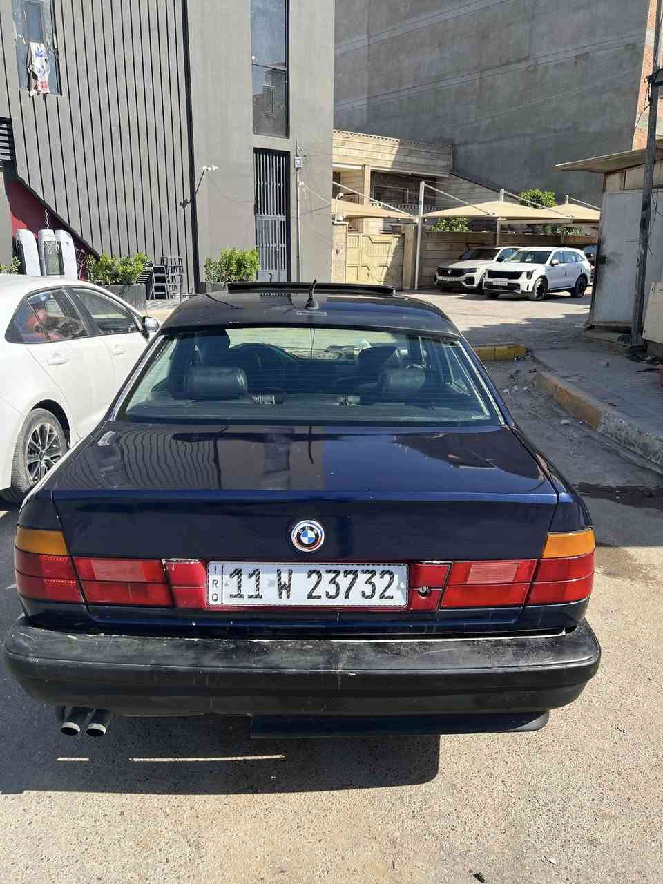 سلام عليكم شباب عندي هاي الخمسميه البيع اصل سياره خمسميه وخمسه وعشرين  بليتا موديل 92 رقم   رقم بغداد نكليزي سنويه بسمي   ساره مكينه مسكر خمسه  وخمسه وعشرين مسكر عدل كشنات كهرباه جام اوتماتيك سنتر لوك شغال فتحه شغاله طكتين ويل ام رياضي تخم تاير جواهه جديد سياره بجم عريض  مكاني بغداد القدسيه قرب مستشفي اليرموك  سعر 53 وبيه مجال ***********
