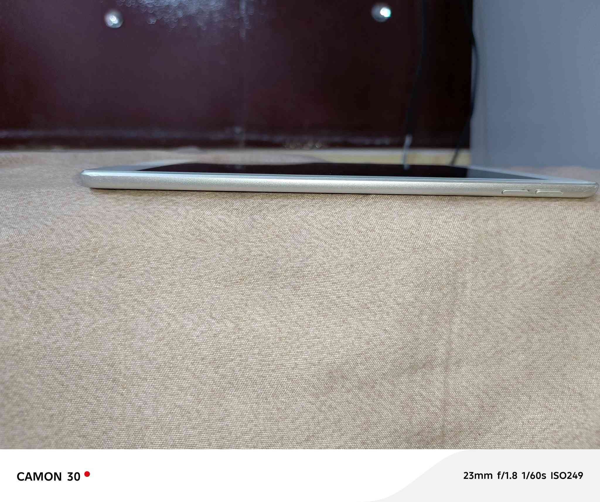 السلام عليكم
الوصف كامل 
ايباد مني فايف ذاكرة
(64) 
نسبة بطاريته 80/100
نضافه 85/100
مع كابل 🔋⚡شحن
الجهاز يخبل
الك ضمان فحص حاسبة
مفتوح مصلح بي خلل
تاخذ ابلاش

شراي تجي نروح اني وياك تفحص حاسبه

السعر 225
او مراوس مع ذاكرة اعله وانطي فرق

عنواني بصرة قبله شارع السوق الكبير

***********
***********
