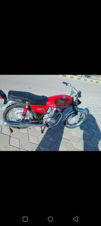 شباب هاي دراجه مكفوله للبيع صالهه 3اشهر  معمره مكاني ماجديه بدون مستعج...