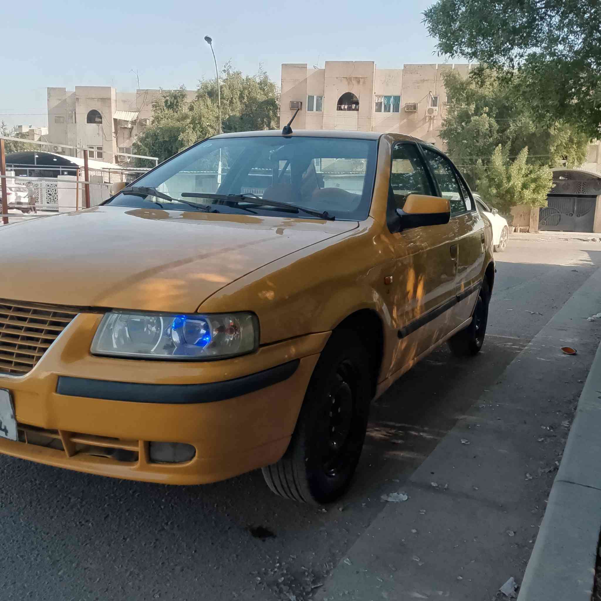 السلام عليكم سمند 2011سياره حلوة مكينه كير صدر جديد رقم انكليزي مكاني الإعلام السعر 39وبيها مجال ***********
