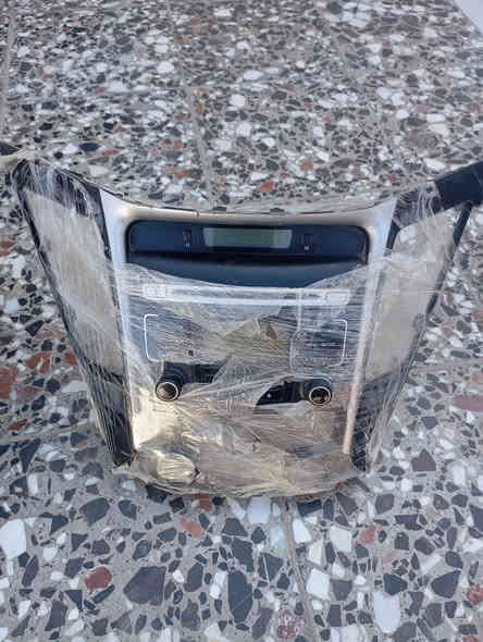 السلام عليكم اخوان 
عندي مسجلات للبيع ٣ مال سورنتو موديل ٢٠١٢ اوبتيما موديل ٢٠١١ وسوناتا ٢٠١١  الواحد ب ٥٠ وبيه مجال 
مكاني الديوانية قضاء المهناوية وهذا رقمي ‏‪
‏‪0785 874 9834‬‏  وموجود علفيس
