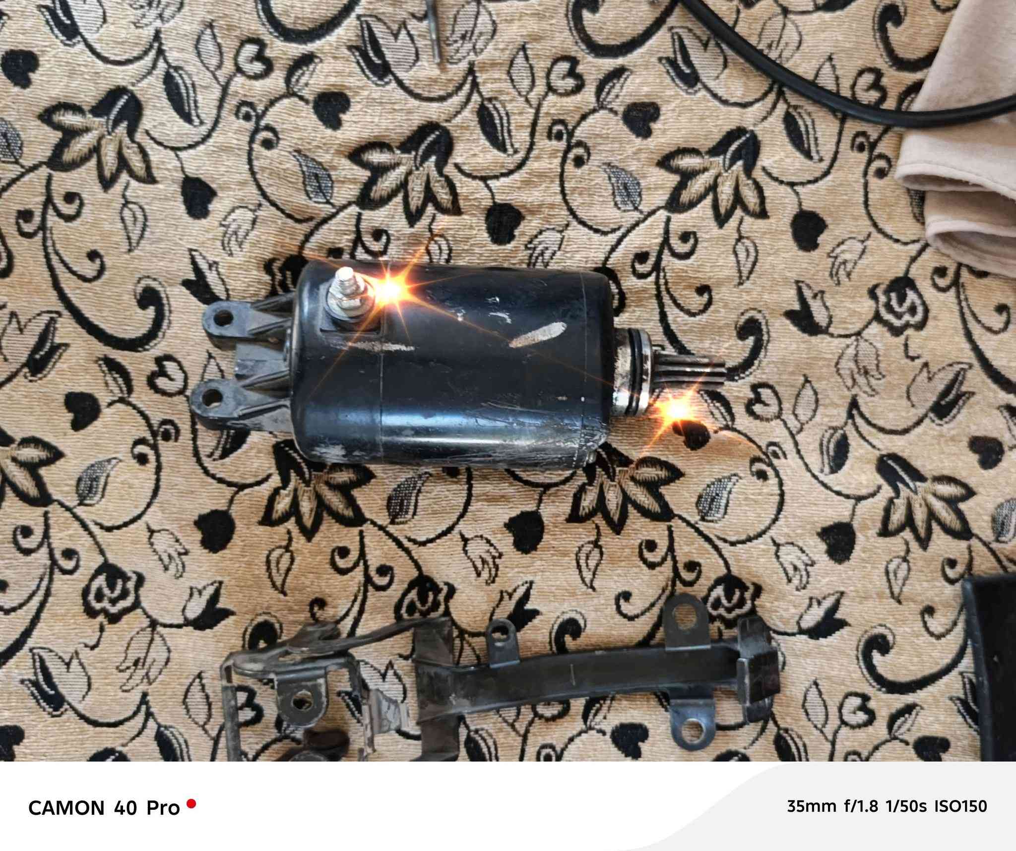 السلام عليكم غراض فورزه 08لي يفيدنه يجي خاص


**إذا كنت صاحب هذا الإعلان وتريد حذفه لأي سبب، رجاءا أرسل رسالة إلى الدعم الفني**