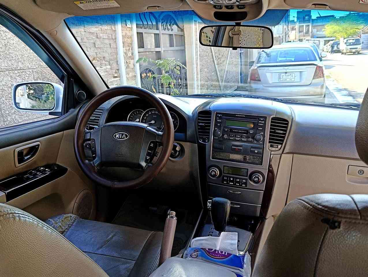 كيا سورينتو 2008 للبيع محرك 6 سلندر 3300 خليجية EX تحتوي على منظومة غاز رقم بغداد انكليزي بأسمي بيهة صبغ قليل بالباب مال صدر وشوية من الباب اللي بصفهة السيارة كلش نظيفة السعر 109 وبيهة مجال للاستفسار الاتصال ***********
