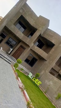 فيلا..مساحة ٤٠٠ شغل درجة اولى طابوك طابقين صب مركزي من الجعب للسقف الث...