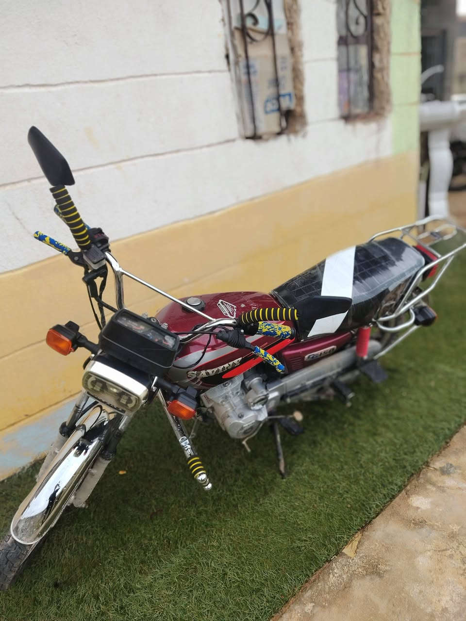 #ادمن
سيفان ل بيع مكمرك اوصولي اوراق 

موديل 2021 

سويجات كامله 

نشاط فول 

محرك مكفول 

نضافه فول 

السعر 775 وبي مجال

***********
