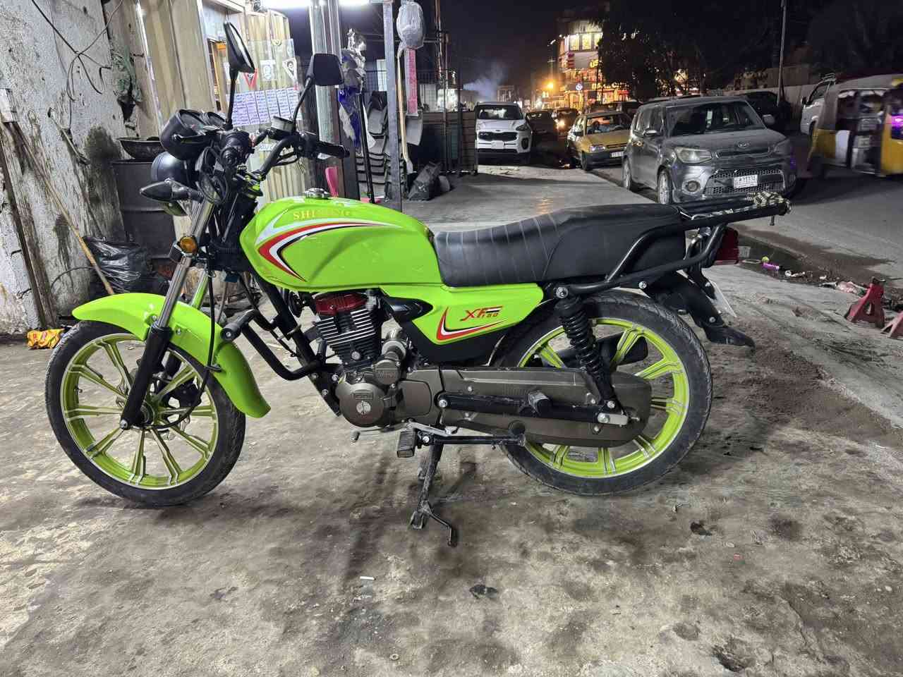 دراجه للبيع صار شهر  مخذهه جديده لوك بيع مستعجل ***********
