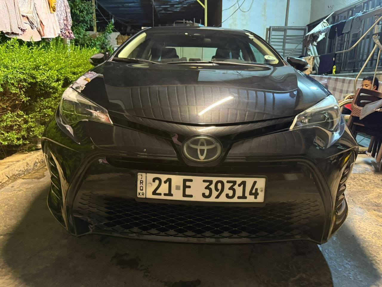 السلام عليكم 
للبيع 
كورلا موديل 2019 مواصفات XSE فوووول
ماشيه 55 الف حقيقي بعدها زيرو 
رقم سليمانيه دولي باسم البايع شرط التحويل والوكاله 
بصمه وفتحه 
كشن كهرباء رادار اصلي وحجر اصلي مال الشركه 
تحديد خروج عن المسار 
توقف ذاتي 
مثبت سرعه
شفتات ستيرن 
تحكمات ستيرن 
ويل حجم 17 المرغوب 
بيها بس قبق الصندوق مبدل نفس اللون قطعه وحده والباقي شرط بلادي كلها قطره صبغ مابيها 
السياره على ايد معلمه من المدرسه للبيت 
صور السونار والضرر مرفق بالمنشور 
السعر 158 وبيها مجال بسيط 
للاستفسار الاتصال على الرقم التالي 
***********
