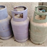 قناني3 غاز مال محتاج سعرهن 90 07703284771