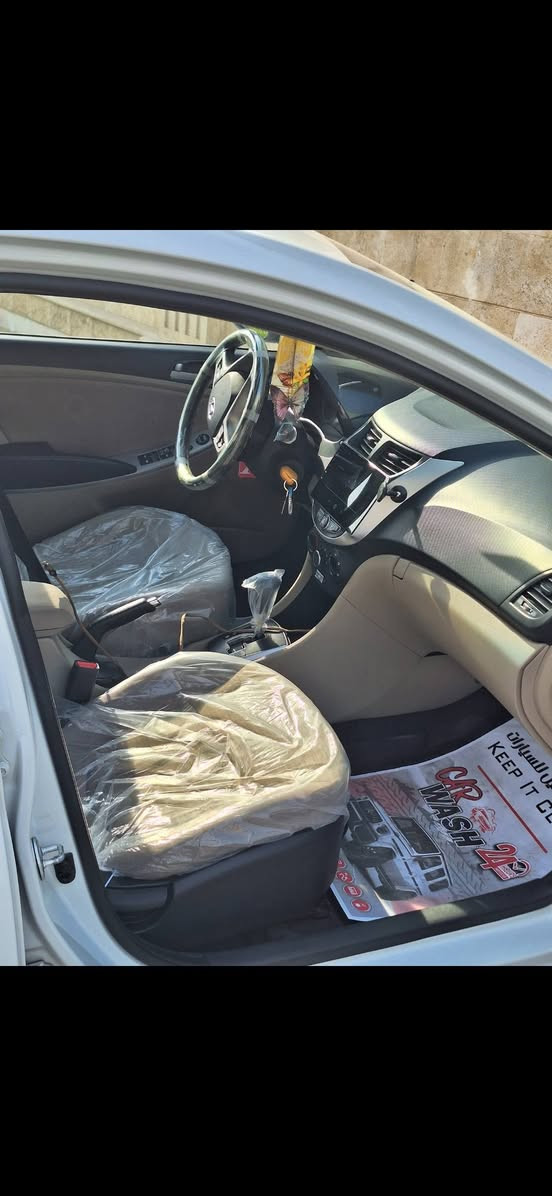 اكسنت 2018 خليجي رقم بغداد انكليزي مميز باسمي فول مواصفات لد امامي خلفي فتحة ٤ دسك شاشة بلادية كامرة خلفية اشاير بلمري ويل جبير محرك 1600 ماشية 62 الف جدا نضيفة ومحافظ عليه الاتصال ***********
