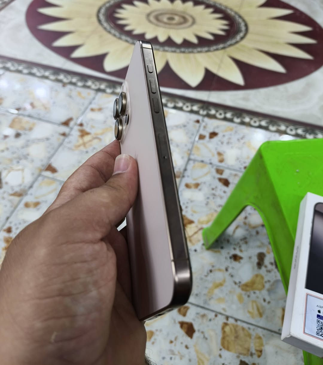 سلام عليكم إيفون 16برو ماكس
نظافه 100/100 بطاريه 89 ب1250
***********
