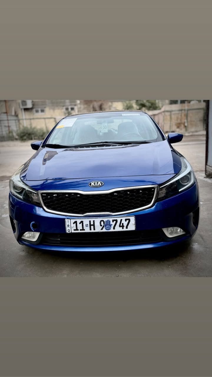 السلام عليكم فورتي موديل ١٧ وراد امريكي حادثه فقط بنيد شي بصيط ونفسه معمر فقط البنيد صبغ مكفول من الدواخل لا شاصي لا لغد لا تبديل لا بدنه فقط بنيد صبغ الباقي مكفوله من البارد والشخط والصبغ والتبديل مكينه ٢٠٠٠ دوش والكير على الشركه مكفووول ومملعوب بي ماشيه ١١٥ السياره كله على وضعيه الشركه مبدل بيه فقط تخم تاير وباتري فقط الصدر وسيرفس المكينه مملعوب بي بعده ع الشركه وهم مكفووله كاعيات البلاديه مالته مال امريكا والكبات بعده كارتون شاشه اندر ويد كامره دواره تدفئه تبريد فول تحكمات 
كشنات جدد الفلينه والسبير مالته بعد منازل السياره اجدد من الصور بسمي سنويه وارقام وهزه جديده 
وشرط التحويل والسونر مكاني بغداد الجديد
 الامين الثانيه النواب السعر  ١١٩ وبيه مجال ***********
