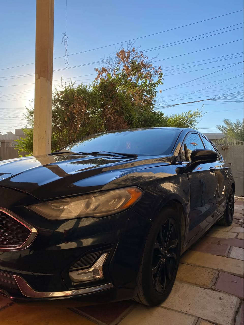 للبيع
فورد فيوجن 2020
فول مواصفات مع فتحة سقف
داخل رصاصي واسود 
سستم سماعات 11 سماعه سوني
 شاشه ديجيتال ودعم
ابل كار بلاي واندرويد اوتو
ويل 18 بلادي
رادارات جانبيه واماميه  وكاميرة خلفيه وحساسات 
نظام مانع تصادم وبريك اوتو مع تحذير
السياره محرك كير ومكينة ممتازه
مكينه 1.5 تيربو  
ماشي 57الف ميل
حادث امريكا جاملغ وبنيد جهه السايق
بيها كم قطعه صبغ ابيع حزام 
رقم بغداد سنويه جديد 
السعر 92 وبيها مجال بسيط حك الجيه
عنواني بغداد 
*********** بغداد, العراق
