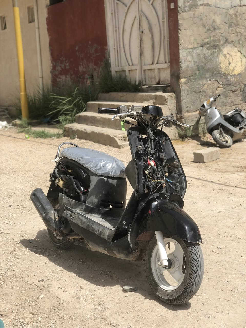 سلام عليكم بوليس ما مفتوحه بلاديه عايزها فقط كفرات مراوس بعدله بلادي


**إذا كنت صاحب هذا الإعلان وتريد حذفه لأي سبب، رجاءا أرسل رسالة إلى الدعم الفني**