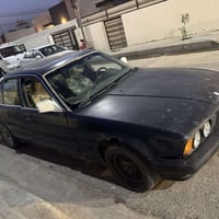 BMW للبيع ب 22 ورقة   دواخلها زينه كير و محرك زينات محرك بلادي 520   ل...