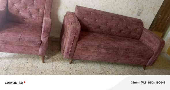 تخم عشر مقاعد مابي ضرر بس تنظيف يحتاج شويه السعر ١٧٥ بي مجال مكان ابوغريب رقم موبايل ***********
