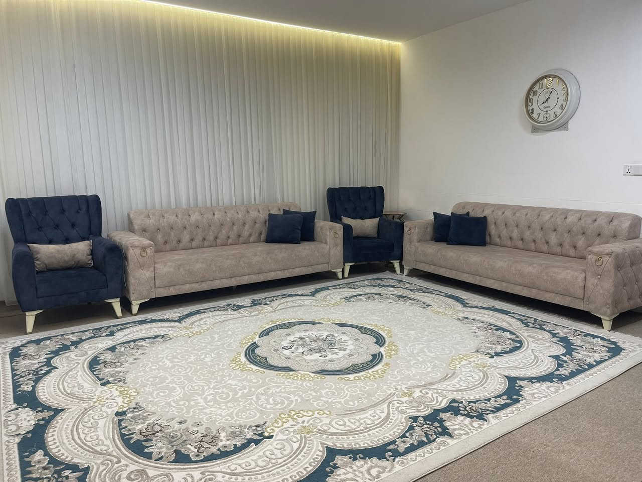 تاخم قةنةفة بو فروشتن زور نويةو بوختة بة شةرتة بةرادان دراوة ٦٥٠هةزار شوين كؤية


**إذا كنت صاحب هذا الإعلان وتريد حذفه لأي سبب، رجاءا أرسل رسالة إلى الدعم الفني**