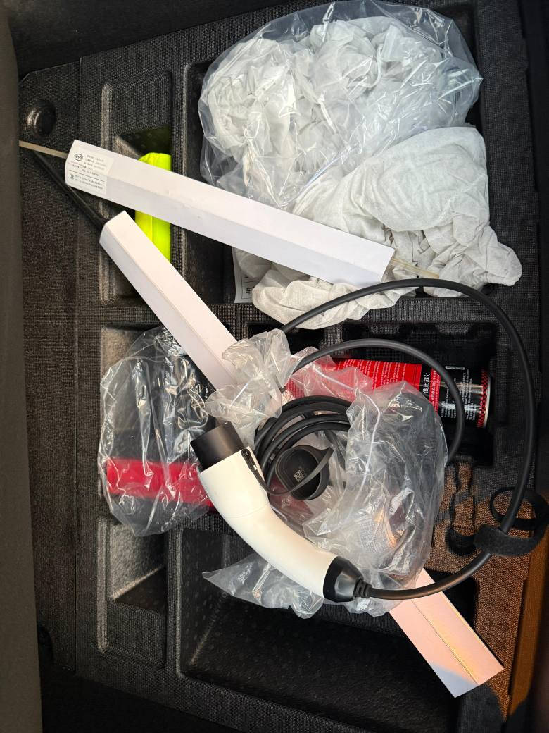 بي واي دي 2025 زيرو ماشي 6 كفالة عامه مكانها الكاظمية للاتصال *********** السعر 125 بغداد, العراق
